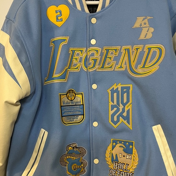 Kobe Bryant Legend of the 🐍 Blue and Cream Varsity Jacket ❤️🏀🐍🪽❤️ - Picture 6 of 9